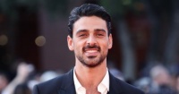 ميشيل مورونى يدافع عن اتهام 365 days بتمجيد الاغتصاب والاتجار بالجنس