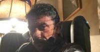 أحمد العوضي ينشر صورة من استعداداته لمسلسل اللى مالوش كبير