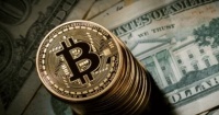 منصة coinbase توقف مؤقتا معاملات بيتكوين بربع مليون دولار بعد اختراق تويتر