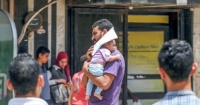 صورة اليوم واشيلك يا ضنايا بين عيونى شيل