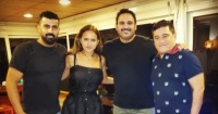 محمد سامي يعلن بداية تصوير فيلمه العميل صفر بصورة مع أكرم حسني ونيللي كريم