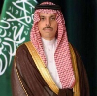 وزير الخارجية يستعرض المستجدات الإقليمية والدولية مع نظيره البريطاني
