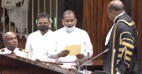 أ دين بقتل معارض وح كم عليه بالإعدام جدل في سريلانكا بعد أداء سجين اليمين الدستورية كنائب بالبرلمان فيديو