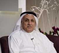 طلال عبدالكريم العرب الحقيقة أن لبنان بلد منكوب بأحزاب العديد منها عميلة وبنظامه السياسي الصنيع في غالبه وبفساد مستفحل