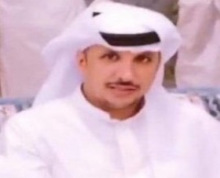 م علم يتوقف قلبه بنوبه ويودع طلابه وهو على منصة مدرستي