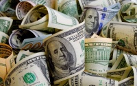 محدث الدولار الأمريكي يعمق هبوطه عالميا بعد بيانات اقتصادية