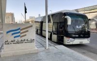 السعودية تسمح لملاك الشاحنات المستوردة قبل يناير الجاري بتسجيلها نقل عام