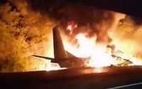 مقتل 22 شخصا بحادث تحطم طائرة عسكرية أوكرانية