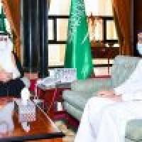أمير تبوك يستقبل الرئيس التنفيذي لنيوم