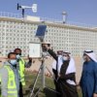 تدشين محطة مناخية لقياس الهاطل المطري وعناصر المناخ بالرياض